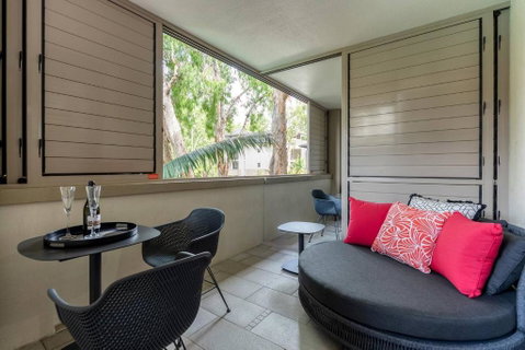 Rose At Temple Palm Cove - A Poolside Paradise - Accommodation Cooktown 2