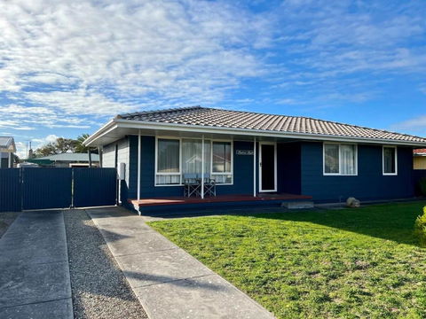 Robey - Robe - Accommodation Cooktown 2