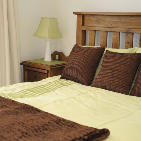 Robin Hill Retreat - Accommodation Cooktown 0