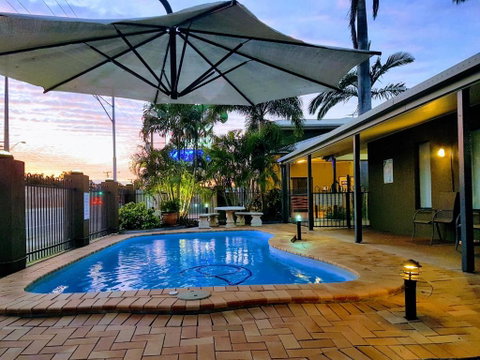Rockhampton Palms Motor Inn - Accommodation Cooktown 2