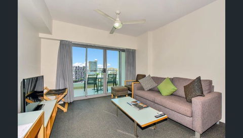 Room With Kitchen At Pandanus - Accommodation Cooktown 3