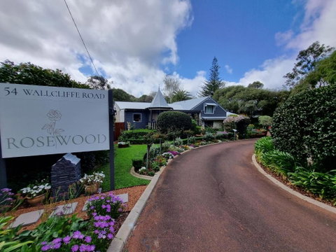 Rosewood Guesthouse - Accommodation Cooktown 0