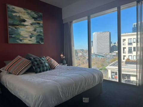 Royal Garden Residence - Accommodation Cooktown 0