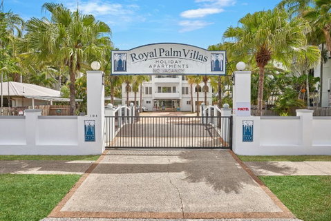 Royal Palm Villas - Accommodation Cooktown 2