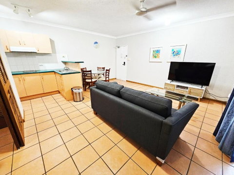 Royal Palm Villas - Accommodation Cooktown 0