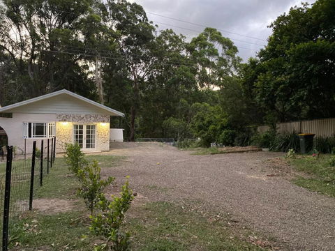 Rural Granny Flat - Pet Friendly - Accommodation Cooktown 2