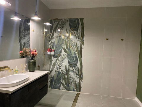 Rural Granny Flat - Pet Friendly - Accommodation Cooktown 3