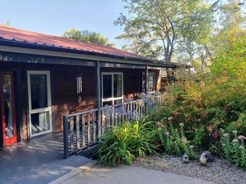 Rustic Queen Of Leura - Accommodation Cooktown 2