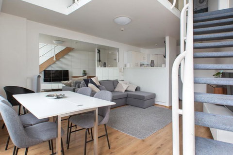 S203S - The Loft By Darling Harbour - Accommodation Cooktown 1