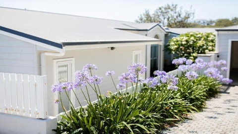 Salt Deck - The Upper Deck Accom Holiday - Accommodation Cooktown 2