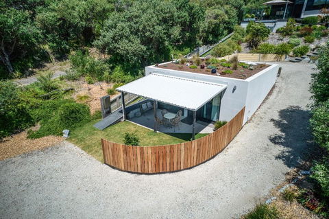 SALT Luxury Couples Bungalow - Accommodation Cooktown 0