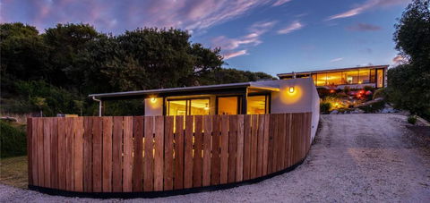 SALT Luxury Couples Bungalow - Accommodation Cooktown 3