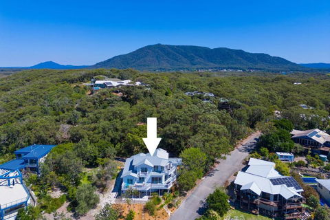 Salt Spray - Accommodation Cooktown 1