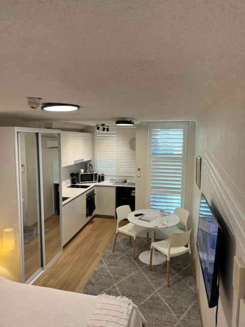 Sam The Central Studio - Accommodation Cooktown 2