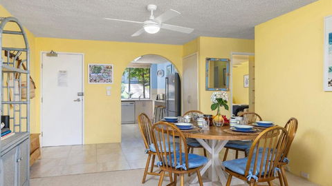 Sand And Sea - Accommodation Cooktown 2