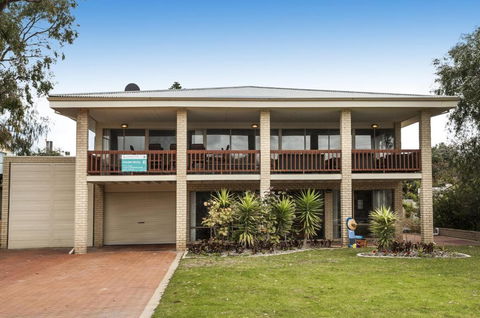 Sand Dunes Experience - Pet Friendly - Accommodation Cooktown 0