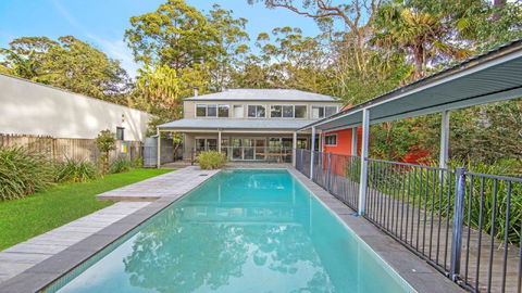 Sand & Sea - Pearl Beach With Pool - Accommodation Cooktown 0