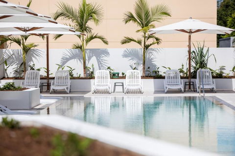 Ruby Gold Coast By CLLIX - Accommodation Cooktown 2