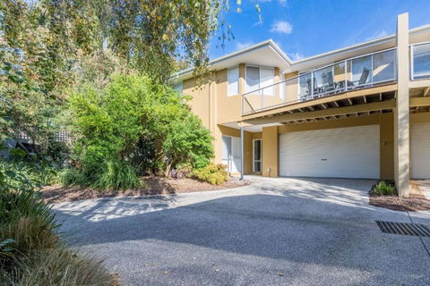 Sandpiper 5 - Close To Town And Beach - Accommodation Cooktown 0
