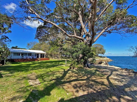 SANDY SHORES - Accommodation Cooktown 0