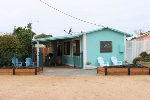 Stay And Relax - Accommodation Cooktown 2
