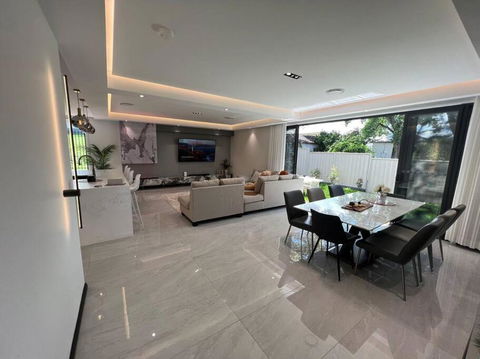 Stylish Serenity At Sunrise - Accommodation Cooktown 3