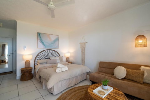 The Bohemian On The Beach - Accommodation Cooktown 0
