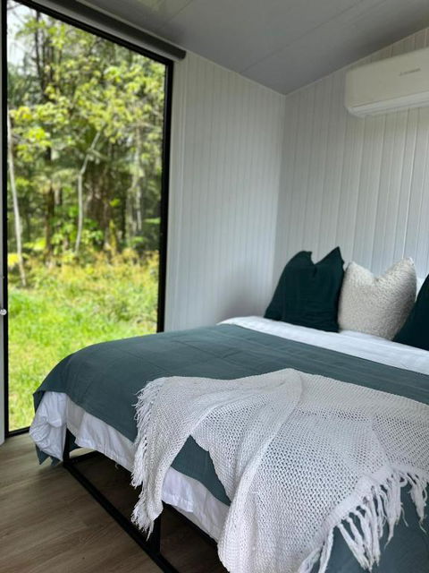 The Dacious By Tiny Away - Accommodation Cooktown 3