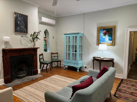 The Garden Cottage - Accommodation Cooktown 1