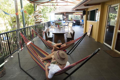 Beachside 1770 YHA - Accommodation Cooktown 1