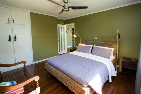 Beachside Cottages - Accommodation Cooktown 3