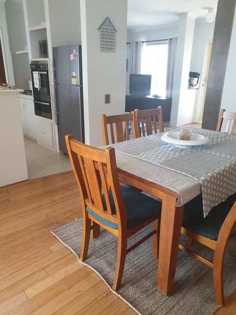Beachside Retreat 2 - Accommodation Cooktown 2