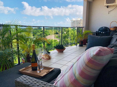 Beautiful Spacious City Apartment With Views Out To The Arafura Sea - Accommodation Cooktown 0