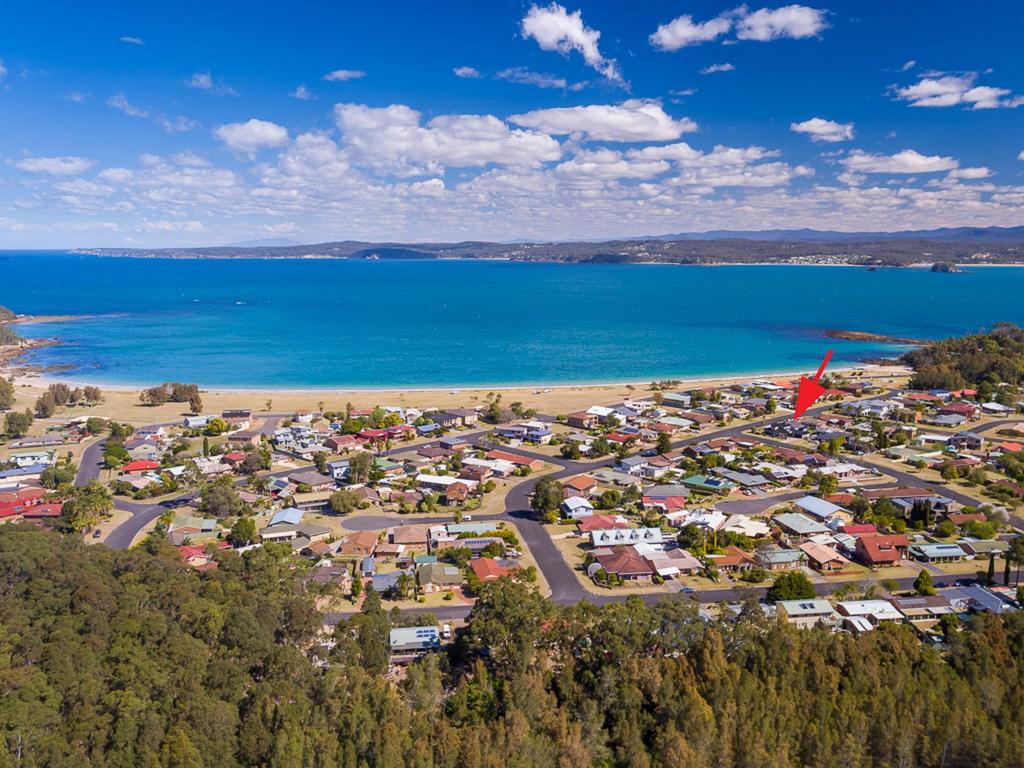 Maloneys Beach NSW Accommodation Cooktown
