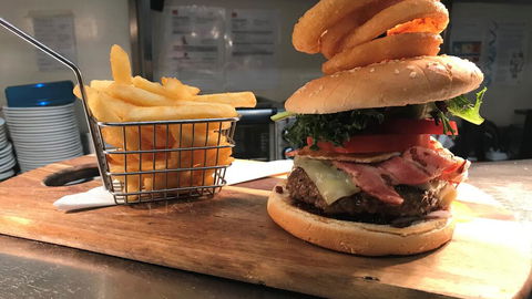 Bellum Hotel - Accommodation Cooktown 1