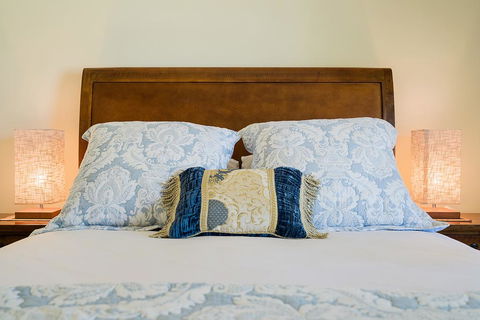 Berkeley Street Townhouse - Accommodation Cooktown 1