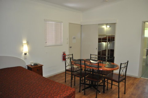 BIG4 MacDonnell Range Holiday Park - Accommodation Cooktown 2