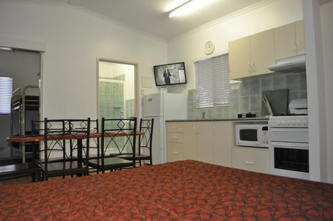 BIG4 MacDonnell Range Holiday Park - Accommodation Cooktown 1