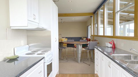 Blue Cottage Bruny Island - Accommodation Cooktown 0