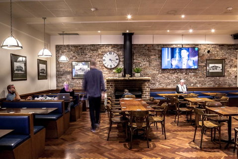 Blue Gum Hotel - Accommodation Cooktown 2
