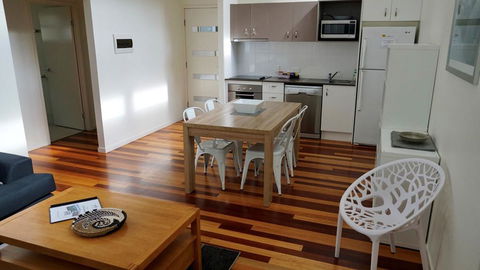 Bluewater 2 - Rainbow Shores, Walk To Beach, Private And Stylish Beach Escape, All On Level - Accommodation Cooktown 3