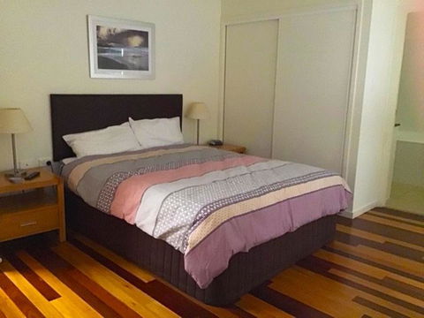 Bluewater 2 - Rainbow Shores, Walk To Beach, Private And Stylish Beach Escape, All On Level - Accommodation Cooktown 2