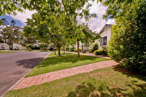 Warragul Gardens Holiday Park - Accommodation Cooktown 1
