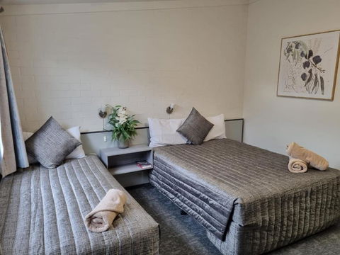 Y Motels Yarraman - Accommodation Cooktown 0