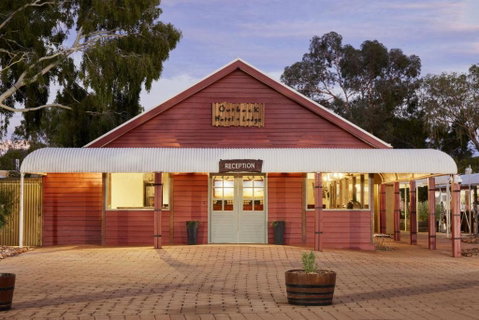 Outback Hotel - Accommodation Cooktown 0