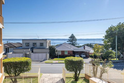 Yarramundi, 7-47 Magnus St - Spectacular Views In The Heart Of Nelson Bay - Accommodation Cooktown 0