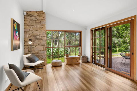 Yirrip House Nestled On The Edge Of National Park - Accommodation Cooktown 1