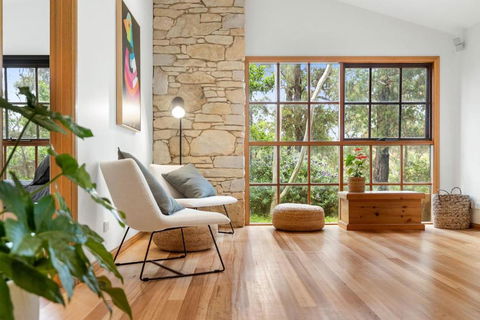 Yirrip House Nestled On The Edge Of National Park - Accommodation Cooktown 0