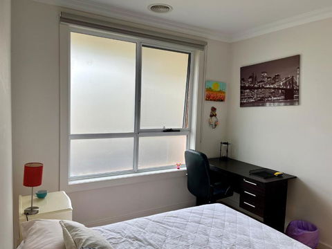 Your Homestay In Melbourne In A Quite And Resourceful Suburb - Accommodation Cooktown 0