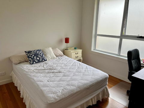 Your Homestay In Melbourne In A Quite And Resourceful Suburb - Accommodation Cooktown 3